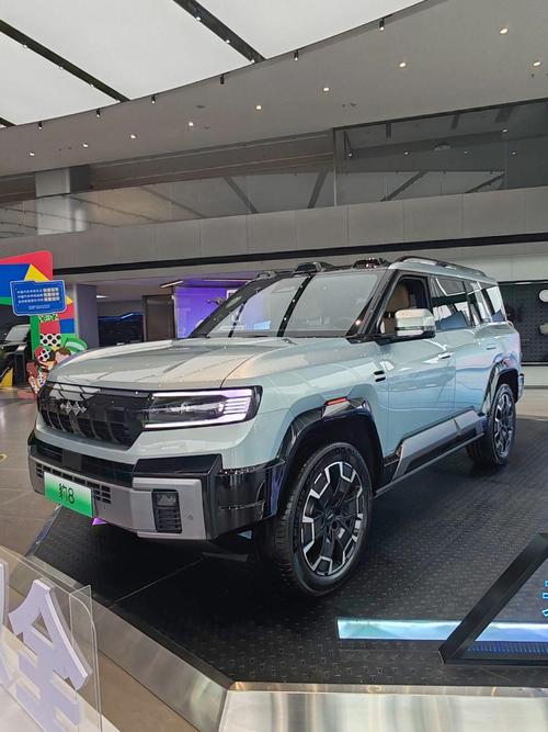 广州14比亚迪方程豹硬派越野的爆款，英菲尼迪35周年与你共成长